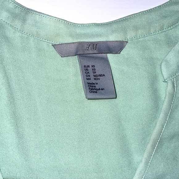 Green Women’s Frilly Sleeve Shirt - XS - Picture 3 of 3